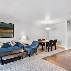 Modern 1br W Swimming Pool By Gia Apartment Phoenix